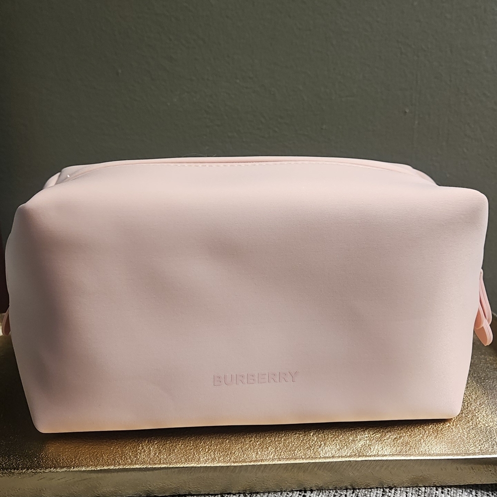 Burberry Soft Pink Toiletry Bag